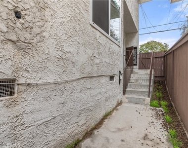 619 N Lucia Avenue N - Photo Thumbnail 34