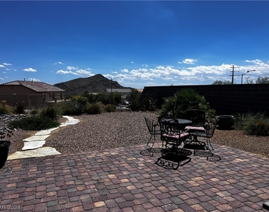 4504 Eagle Nest Peak Street - Photo Thumbnail 44