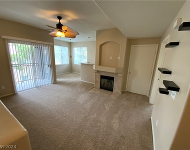 9050 W Warm Springs Road - Photo Thumbnail 10