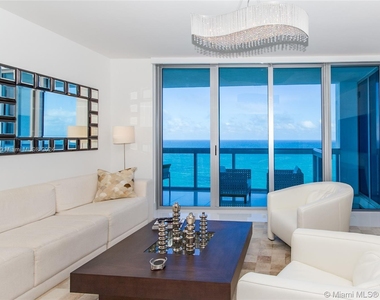 6899 Collins Ave - Photo Thumbnail 4