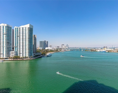 848 Brickell Key Dr - Photo Thumbnail 14