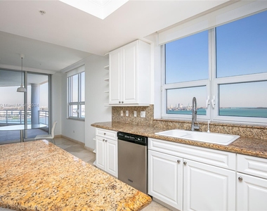 848 Brickell Key Dr - Photo Thumbnail 26