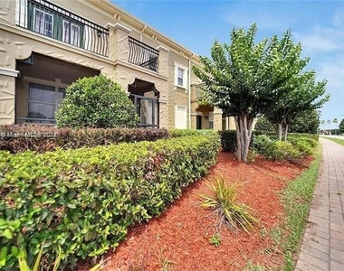 2332 Bella Vista - Photo Thumbnail 20