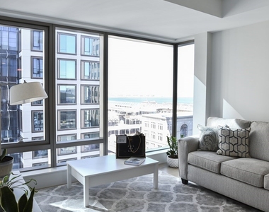 135 Seaport Blvd - Photo Thumbnail 0