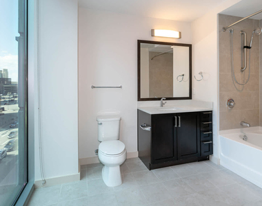 1776 Broadway - Photo Thumbnail 39