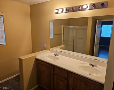 6329 Yampa River Way - Photo Thumbnail 15