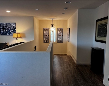 4504 Eagle Nest Peak Street - Photo Thumbnail 34