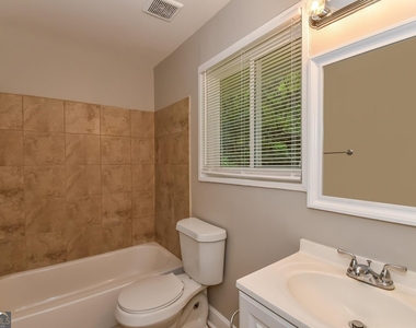 5259 Chantilly Terrace - Photo Thumbnail 13