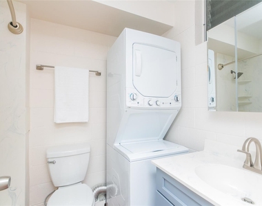 1555 Pohaku Street - Photo Thumbnail 6