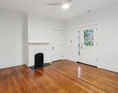 111 Clifton Street - Photo Thumbnail 6