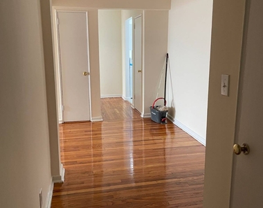 4385 Vireo Ave - Photo Thumbnail 3