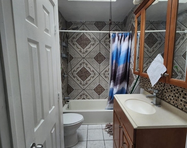 4552 Hurley Street - Photo Thumbnail 9