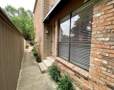 4047 Herschel Avenue - Photo Thumbnail 1