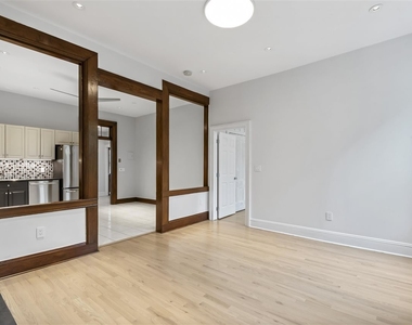 65 Sussex St - Photo Thumbnail 2