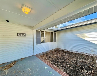 3507 Landale Drive - Photo Thumbnail 2