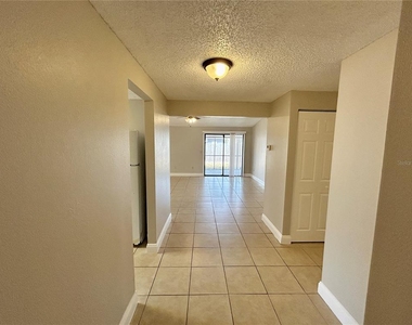 5803 Silver Moon Avenue - Photo Thumbnail 5