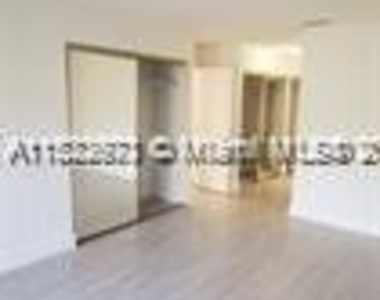 3777 Alcantara Ave - Photo Thumbnail 15