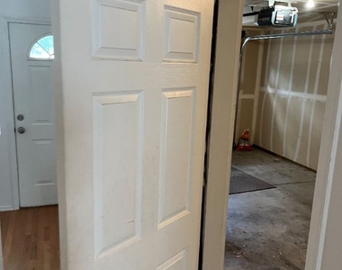 2930 Main St 102 - Photo Thumbnail 2