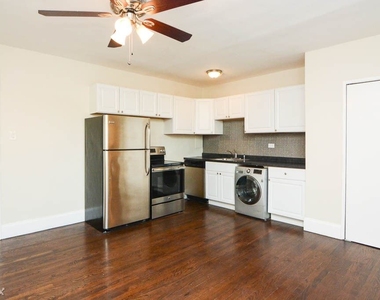 3345 N. Marshfield, Unit 502-b - Photo Thumbnail 6