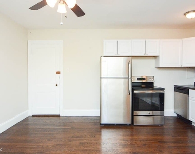 3345 N. Marshfield, Unit 502-b - Photo Thumbnail 7