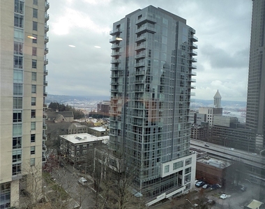 800 Columbia Street - Photo Thumbnail 27