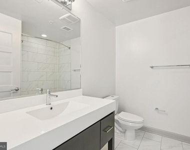 3710 Newark St Nw - Photo Thumbnail 10