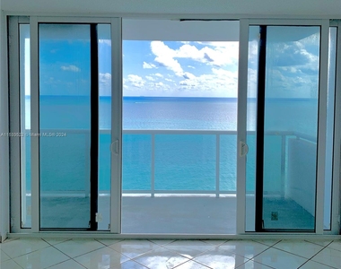 3140 S Ocean Dr - Photo Thumbnail 3