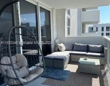 2841 N Ocean Blvd - Photo Thumbnail 34