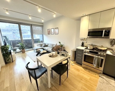 325 Kent Avenue - Photo Thumbnail 1