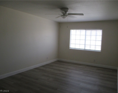 7745 Almeria Avenue - Photo Thumbnail 10