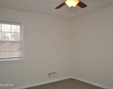 9400 Habersham Dr - Photo Thumbnail 18