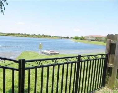 22424 Sw 89th Path - Photo Thumbnail 4