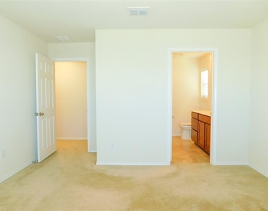 1337 Vernon Drive - Photo Thumbnail 13