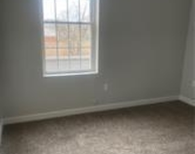 85 Hemingway Avenue - Photo Thumbnail 14