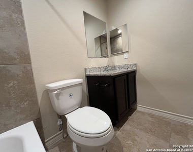 6511 Marcel Way - Photo Thumbnail 28