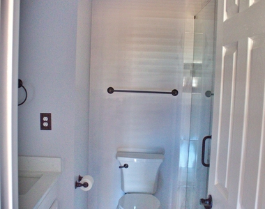 3304 Ne Chantilly Drive - Photo Thumbnail 6