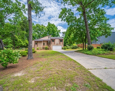 4551 Parkcrest Ct - Photo Thumbnail 5