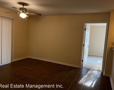 1141 Turtle Creek Dr Unit C - Photo Thumbnail 8