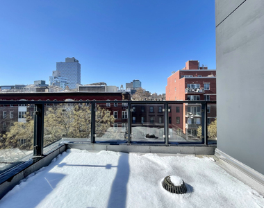 489 Washington Avenue - Photo Thumbnail 8