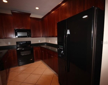 621 Cruz Bay Circle - Photo Thumbnail 4