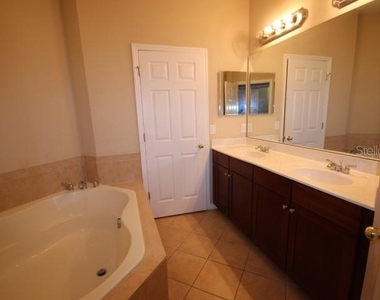 621 Cruz Bay Circle - Photo Thumbnail 6