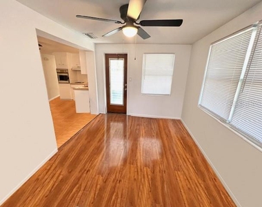 4928 Mirage Avenue - Photo Thumbnail 12