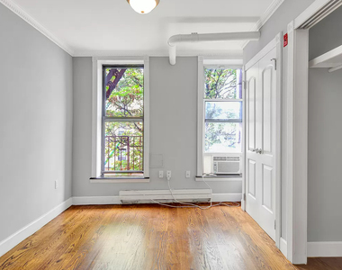 44 Avenue B - Photo Thumbnail 1
