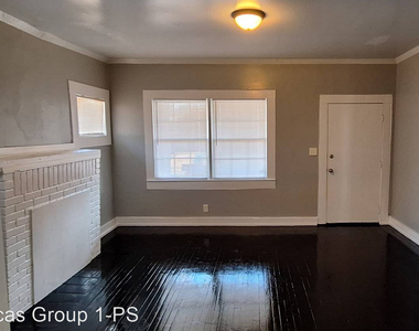 1651 Waco Avenue Sw - Photo Thumbnail 4