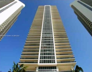 1830 S Ocean Dr - Photo Thumbnail 22