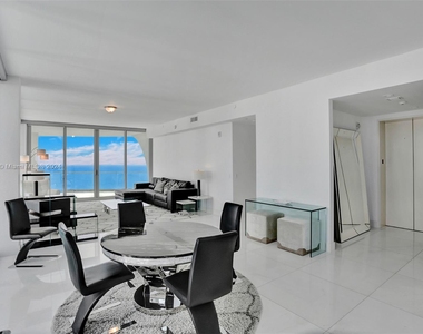 16901 Collins Ave - Photo Thumbnail 13