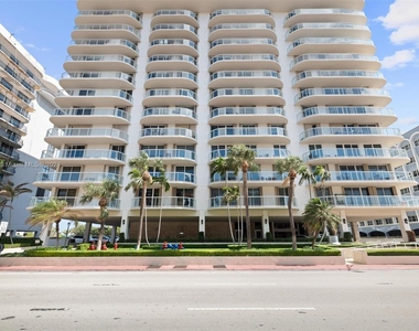 8855 Collins Ave - Photo Thumbnail 19