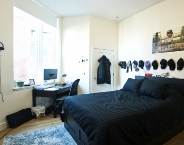 875 Beacon St - Photo Thumbnail 2