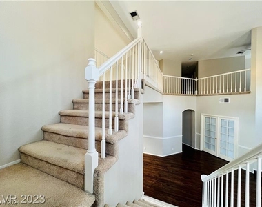 7617 Spruce Run Court - Photo Thumbnail 11