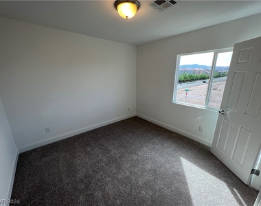 7089 Steele Canyon Way - Photo Thumbnail 16